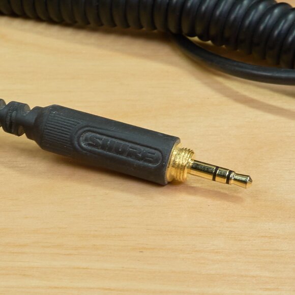 SHURE SRH440A Professional Studio Headphones, Black - Picture 11 of 11